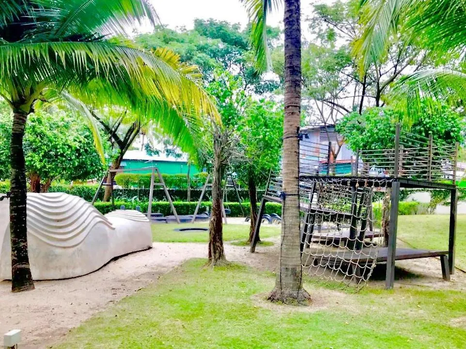 Beachfront Resort By The Sea, Batu Ferringhi